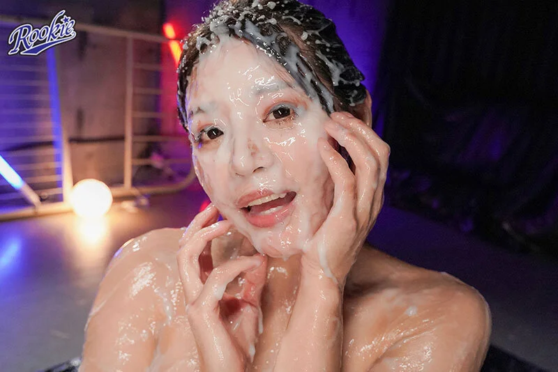 新・世界一ザーメンを大量に発射する男の超ぶっかけSEX 都月るいさ